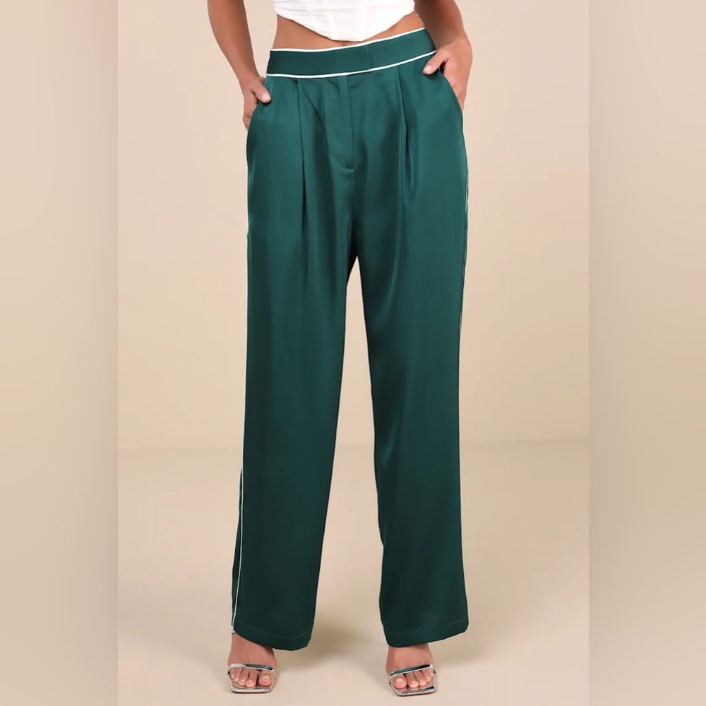 Emerald Satin Wide-Leg High-Rise Pants - Picture 2 of 5